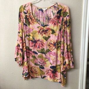 Terra Sky very flowing v neck Top. Size 2x (20w-22W) great colors